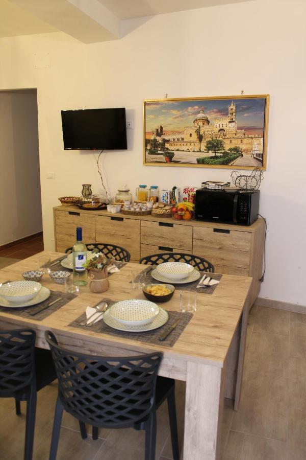 Zisa Home Ai Cantieri Culturali-Facile Posteggio In Strada No Ticket 巴勒莫 外观 照片