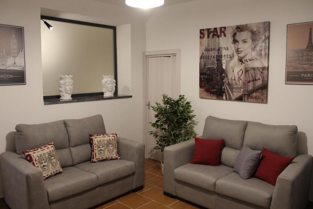 Zisa Home Ai Cantieri Culturali-Facile Posteggio In Strada No Ticket 巴勒莫 外观 照片