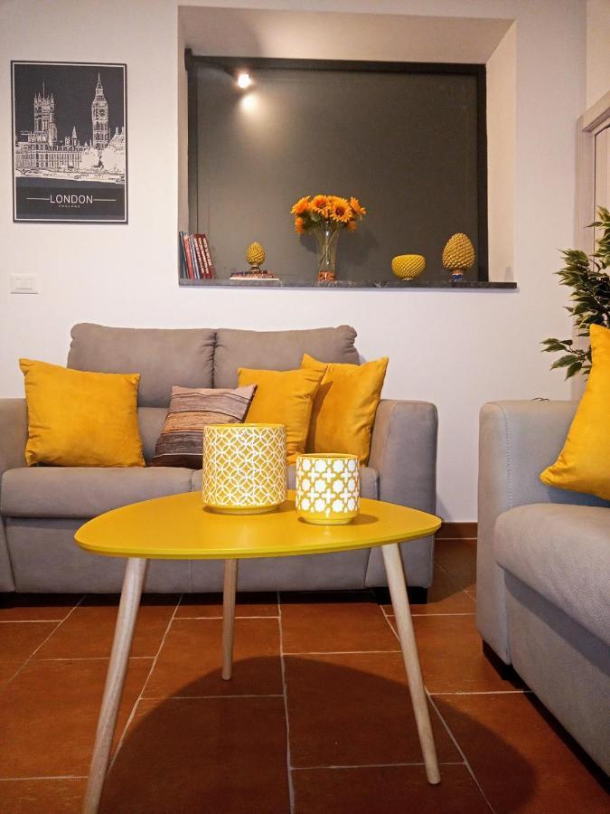 Zisa Home Ai Cantieri Culturali-Facile Posteggio In Strada No Ticket 巴勒莫 外观 照片